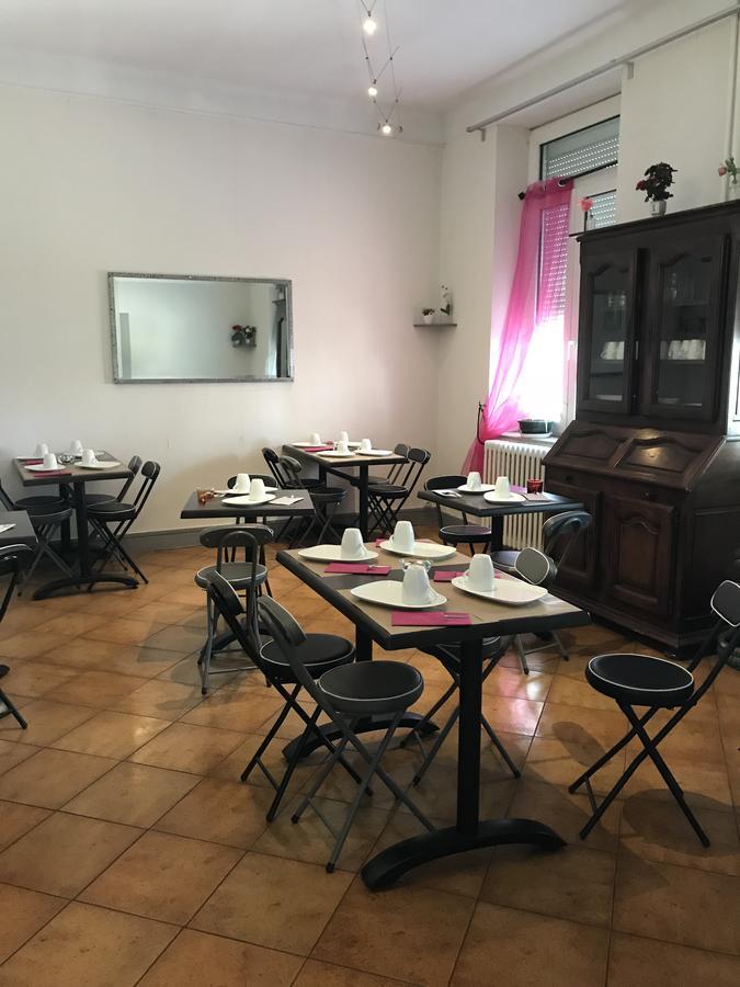 Au Royal Hotel Καρκασόν Εξωτερικό φωτογραφία