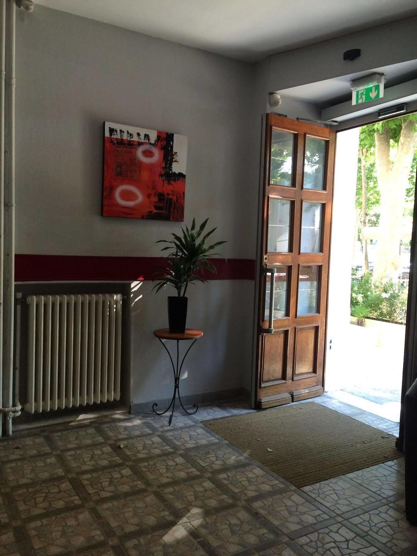 Au Royal Hotel Καρκασόν Εξωτερικό φωτογραφία