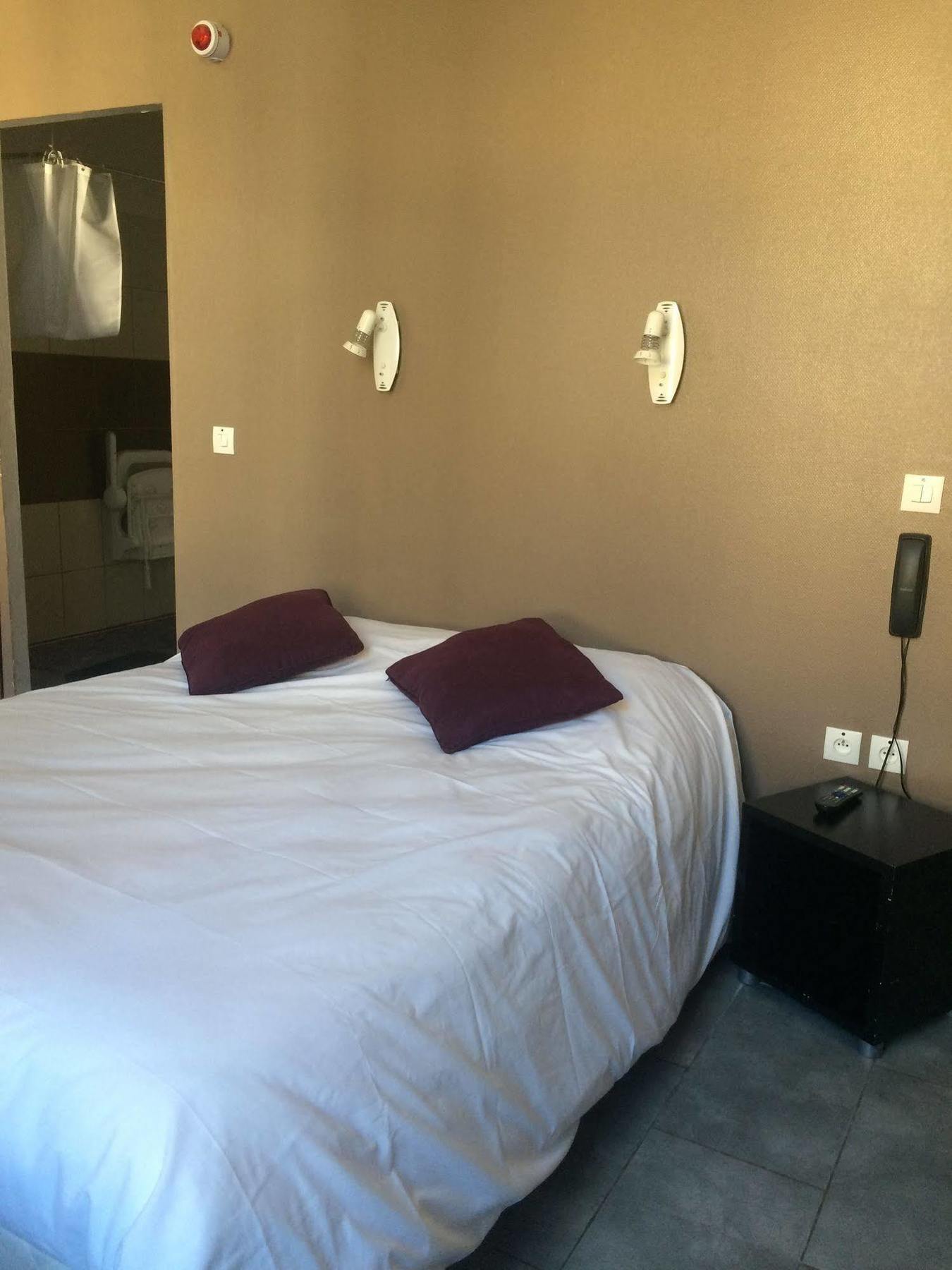 Au Royal Hotel Καρκασόν Εξωτερικό φωτογραφία